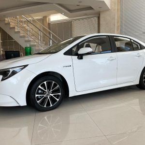 تویوتا لوین هیبرید2024